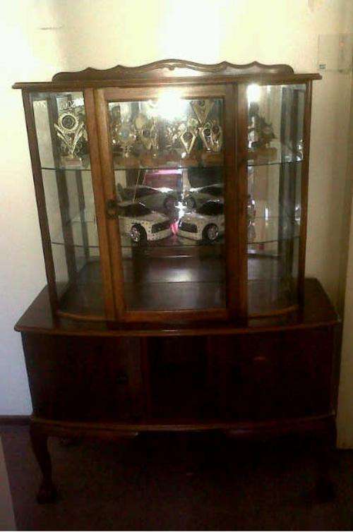 BAL EN KLOU SHOWCASE EXELLENT CONDITION