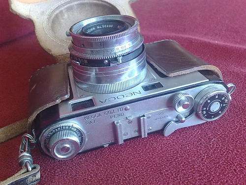 OLD CAMERA WITH LEATHER COVER!!
