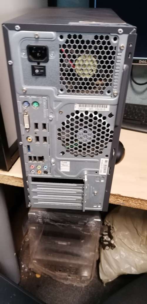 Business Fujitsu Siemens PC, i3 CPU, 8G Ram, 1TB, 1GB Graphic Card, DVD Dual Layer, worth R7000