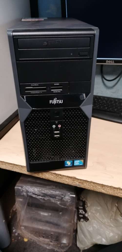 Business Fujitsu Siemens PC, i3 CPU, 8G Ram, 1TB, 1GB Graphic Card, DVD Dual Layer, worth R7000