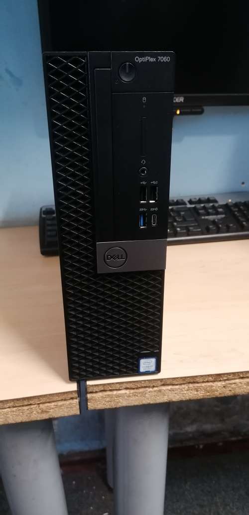 High End Beast, Dell Optiplex 7060,i7 8th, 512GB SSD, 16GB, 1TB, Windows 10 Worth R33000. 00