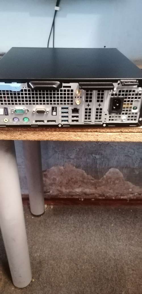 High End Beast, Dell Optiplex 7060,i7 8th, 512GB SSD, 16GB, 1TB, Windows 10 Worth R33000. 00