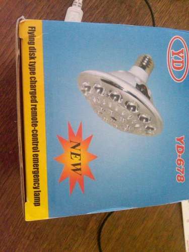 " 2 on auction " Remote controll LED Light with rechargeable battery - BC or ES type light