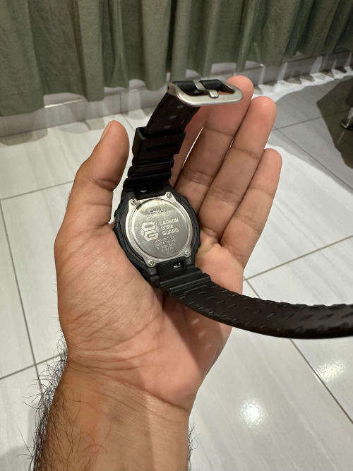 Casio - G-Shock Men`s Carbon Core (GA-2100-1A1DR)