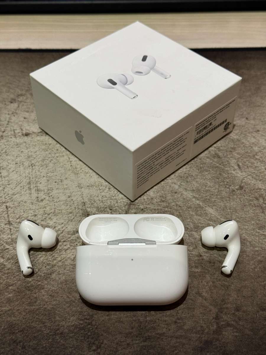 AIRPODS PRO WITH MAGSAFE **FREE SILICONE CASE** ORIGINAL