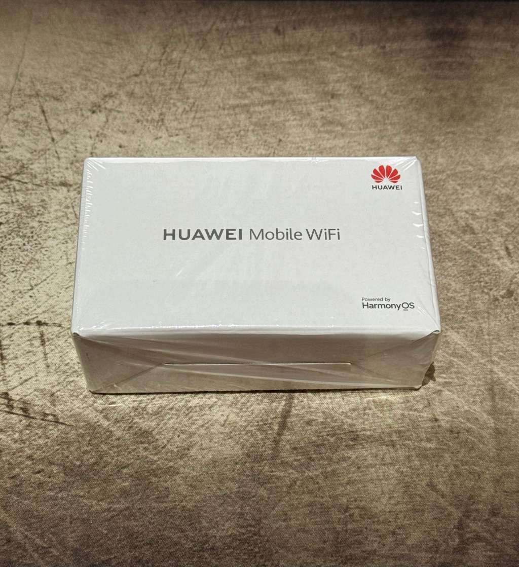 Huawei Mobile Wi-Fi Router Cat 7 (E5783-230A) **BRAND NEW SEALED**