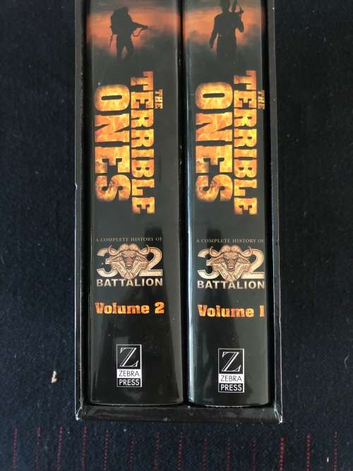 The Terrible Ones: The Complete History Of 32 Battalion (Volumes 1 & 2)   -   Piet Nortje