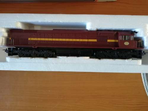 Lima SAR 34 Class diesel