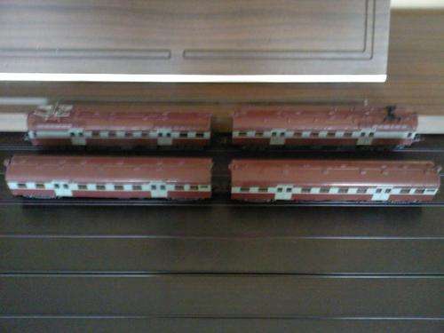 Lima SAR Suburban set