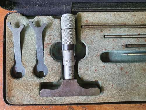 Moore and Wright 6 inch (150mm) Depth Micrometer