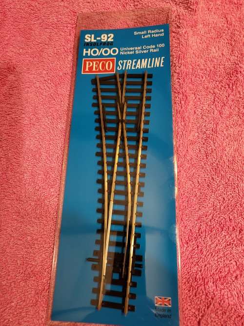PECO Small Radius Left Hand Points/Turnout. SL-92 Brand New