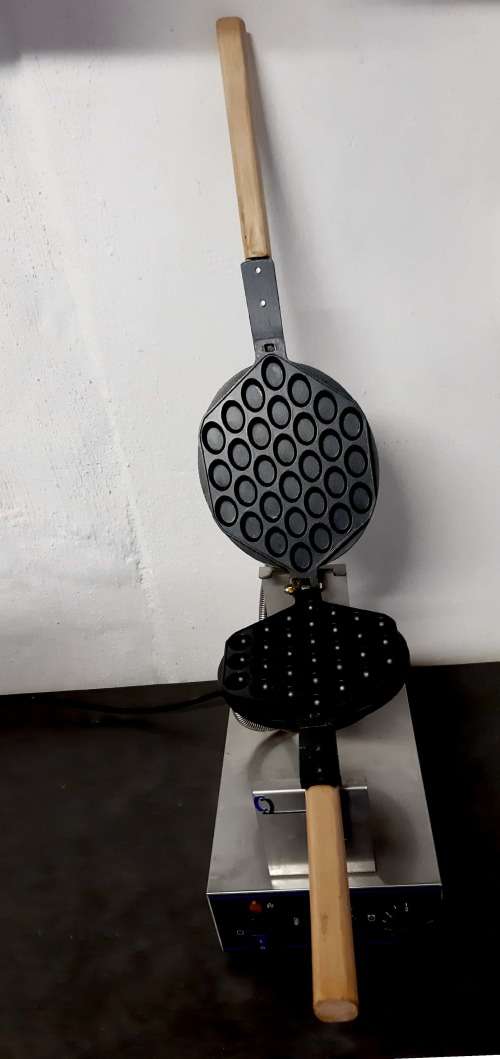 Bubble Waffle Baker  CLEARANCE SALE