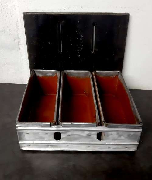 BO3 Bread Pan and Lid:CLEARANCE SALE