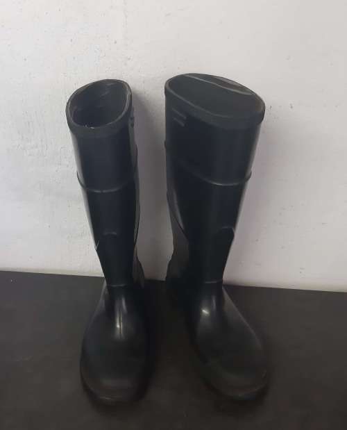 Black Gum-Boot Knee Length :CLEARANCE SALE