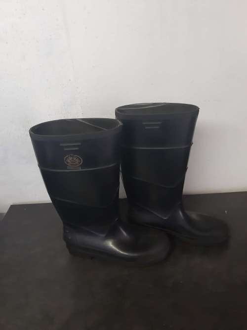 Black Gum-Boot Knee Length :CLEARANCE SALE
