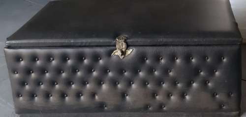 Black Kist Faux Leather  Second Hand