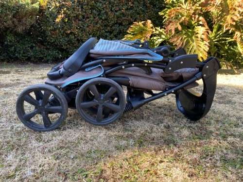 Chelino pram CLEARANCE SALE