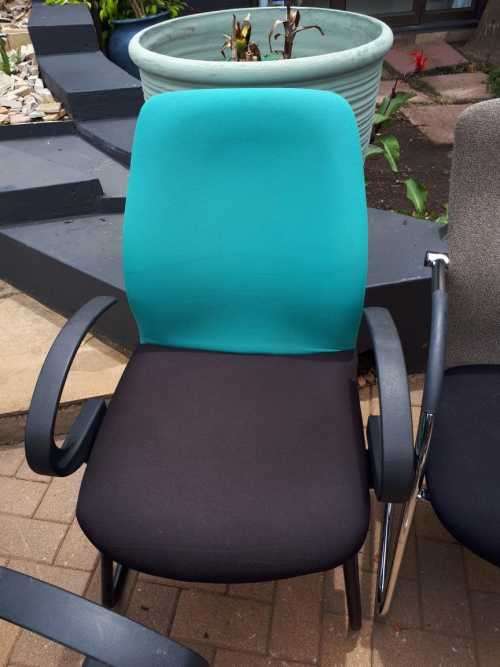 Green  and Black  Office Chair : CLEARANCE SALE