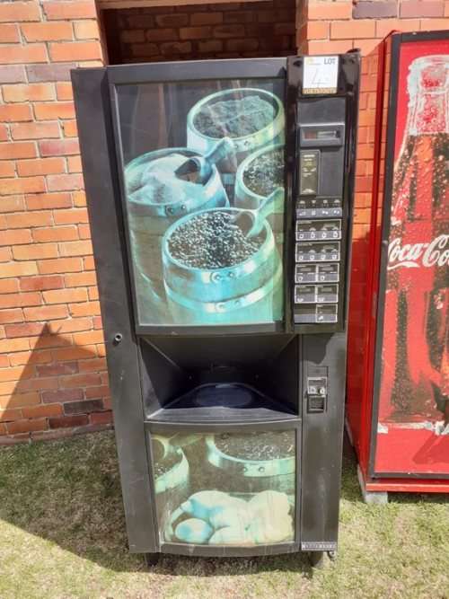 Coffee Vending Machine Excellent Working Condition