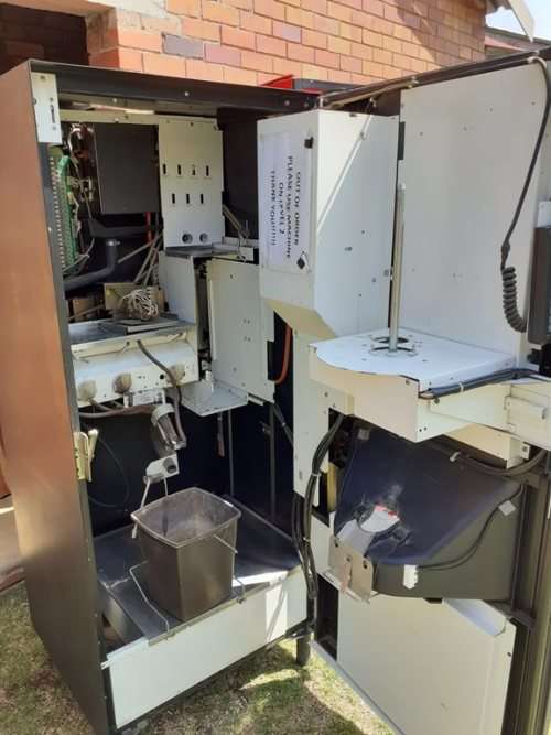 Coffee Vending Machine Excellent Working Condition