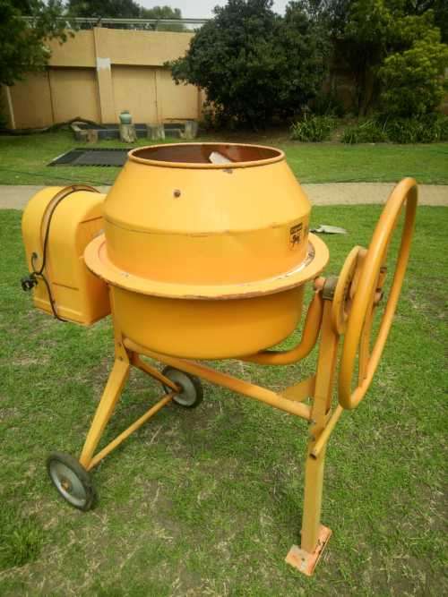 Electric Cement Mixer Excellent Working Condition