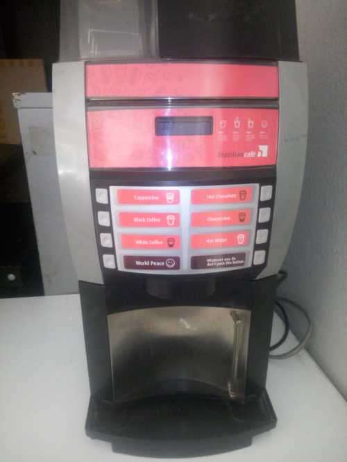BRAZILIAN COFFEE VENDING MACHINE Bean to Cup