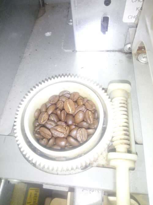 BRAZILIAN COFFEE VENDING MACHINE Bean to Cup