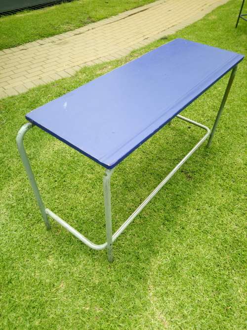 BLUE DESK 1300mm Great for Home Schooling - View Description