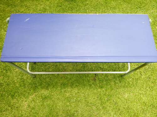 BLUE DESK 1300mm Great for Home Schooling - View Description