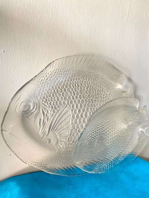 Vintage Fish Plate Dinnerware Set