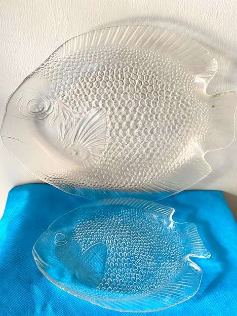 Vintage Fish Plate Dinnerware Set