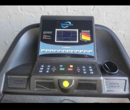 POWERCORE XPL1000 Commercial Treadmill Touch Screen