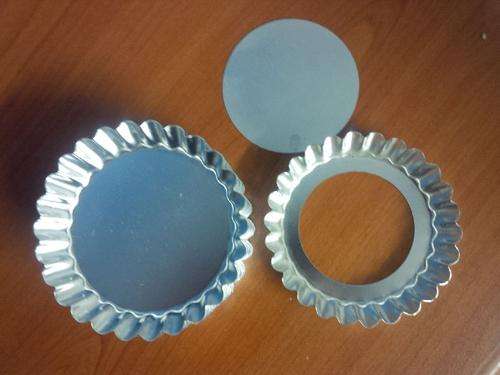 BAKING Pie Shells 1 per Bid ** 30CM ** SEE DESCRIPTION PICTURE