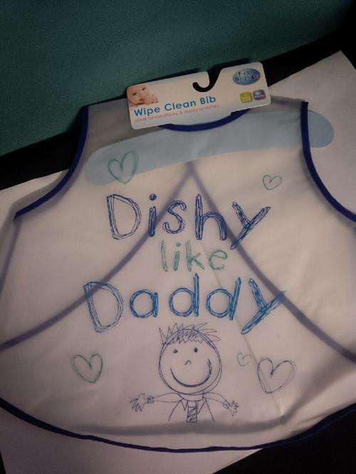 Wipe Clean Bib BOYS - Ideal For Meal Times & Messy Activities ** 5 on Auction