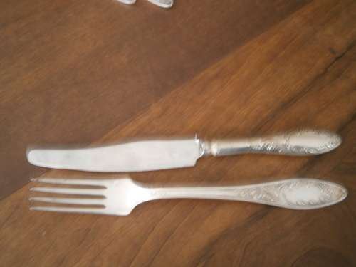 Set of 12 silver  plated cutlery