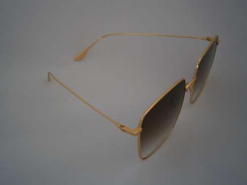 BRAND NEW DIOR DESIGNER SUNGLASSES