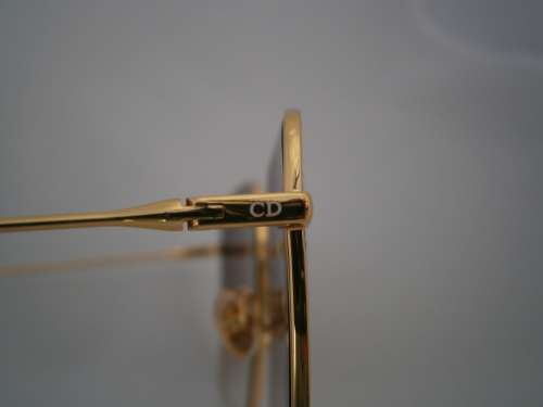 BRAND NEW DIOR DESIGNER SUNGLASSES