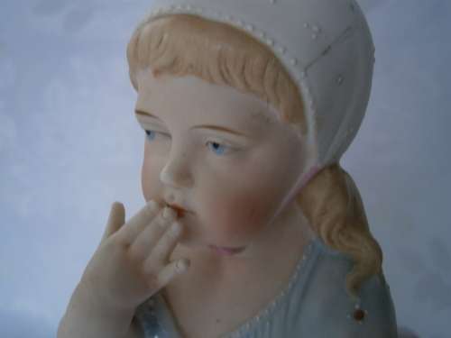Very rare Large Figurine by Carl Schneider   (Germany)