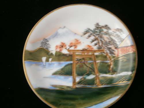 Collection of  7 Imary Pin Dishes