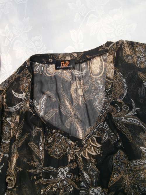 Long sleeve blouse byDeffi deffinesse in size M