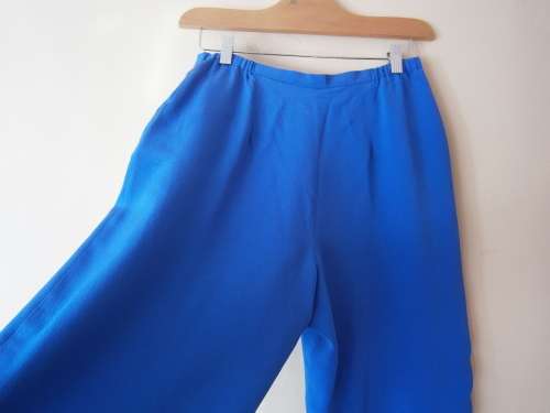 Gorgeous 100% Silk Pants.