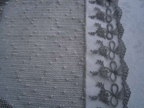 Lovely Tunic /Blouse with lace and sequins in size - M-L