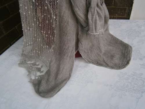 Lovely Tunic /Blouse with lace and sequins in size - M-L