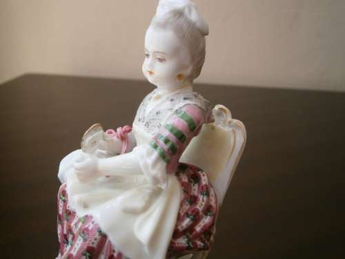 Chelsea porcelain figurine
