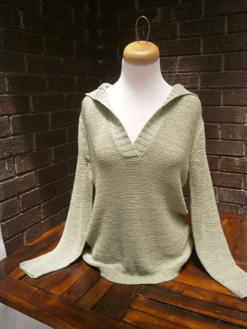 Hooded knitting jumper -New!