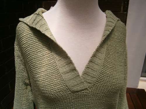 Hooded knitting jumper -New!