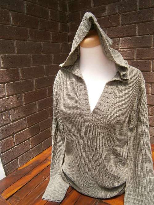 Hooded knitting jumper -New!