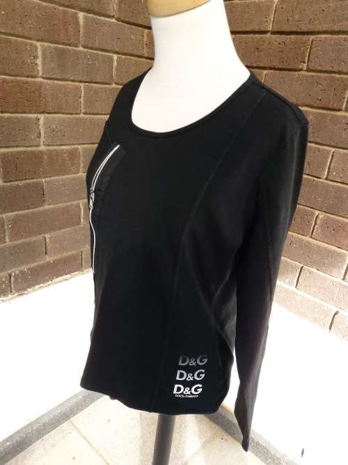 DOLCE & GABBANA  TOP.  NEW