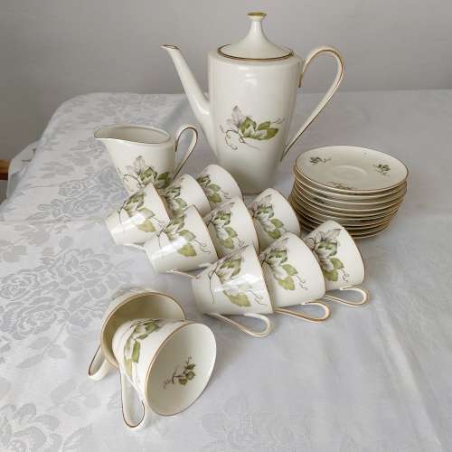 German Dinner Set - 77 pieces