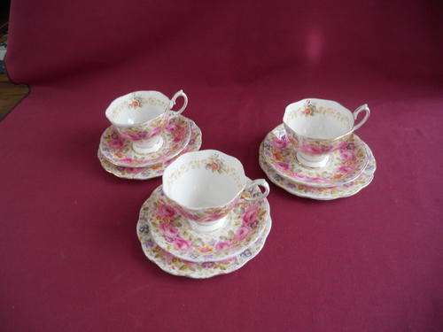 Royal Albert "Serena" Tea Set - 3 trios.